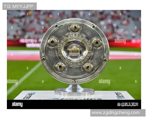 足球的荣耀与梦想：探寻世界各大足球奖杯背后的故事与意义