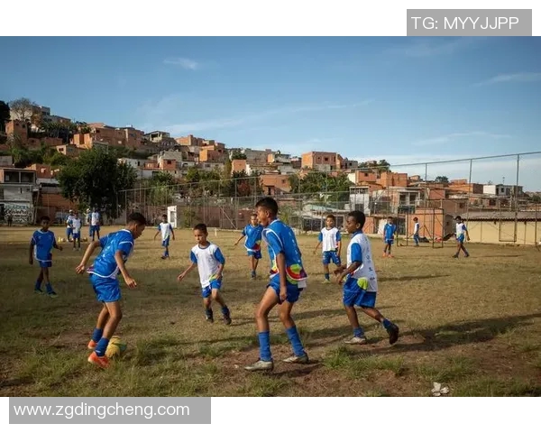 探索EA足球游戏的魅力与挑战，带你领略虚拟绿茵场的无限可能